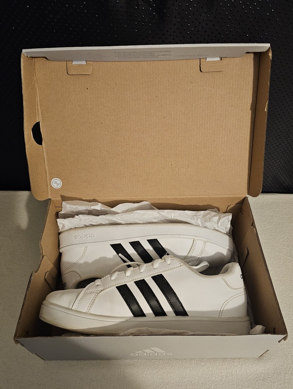 ADIDAS Grand Court White Sneakers with Black 3-Stripes BIG KID SZ 5/ WOMENS SZ 6